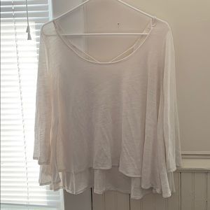 Flowy AE top